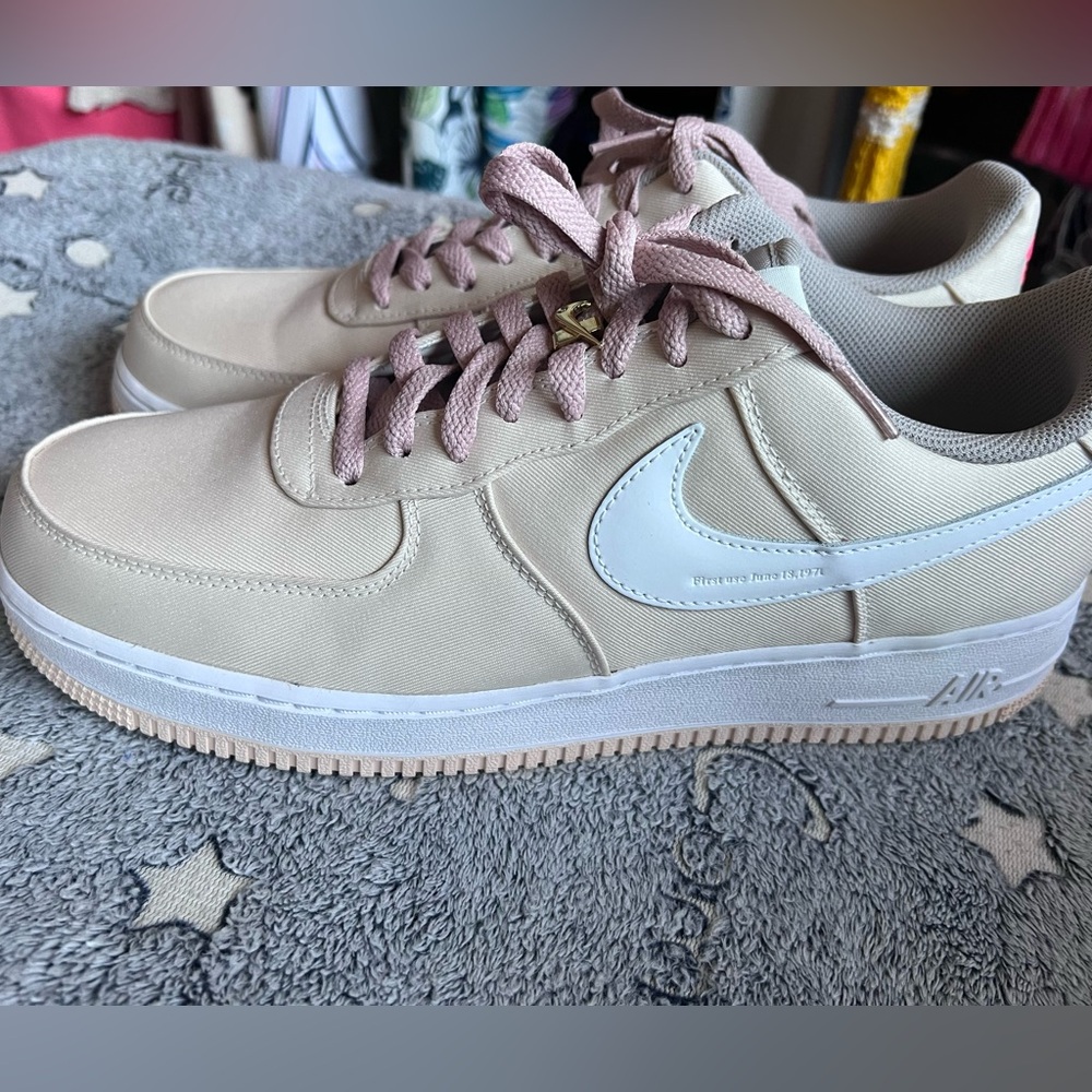 Nike Air - Nike By You - Picture 14 of 16